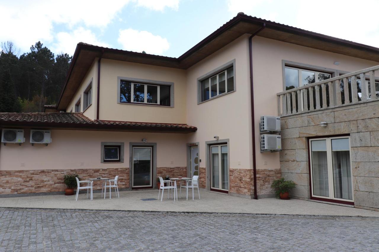 캄푸 두 제레스 Outeiro Do Moinho B&B 외부 사진